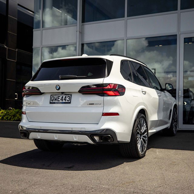 2024 BMW X5 xDrive30d M Sport Executive Innovation