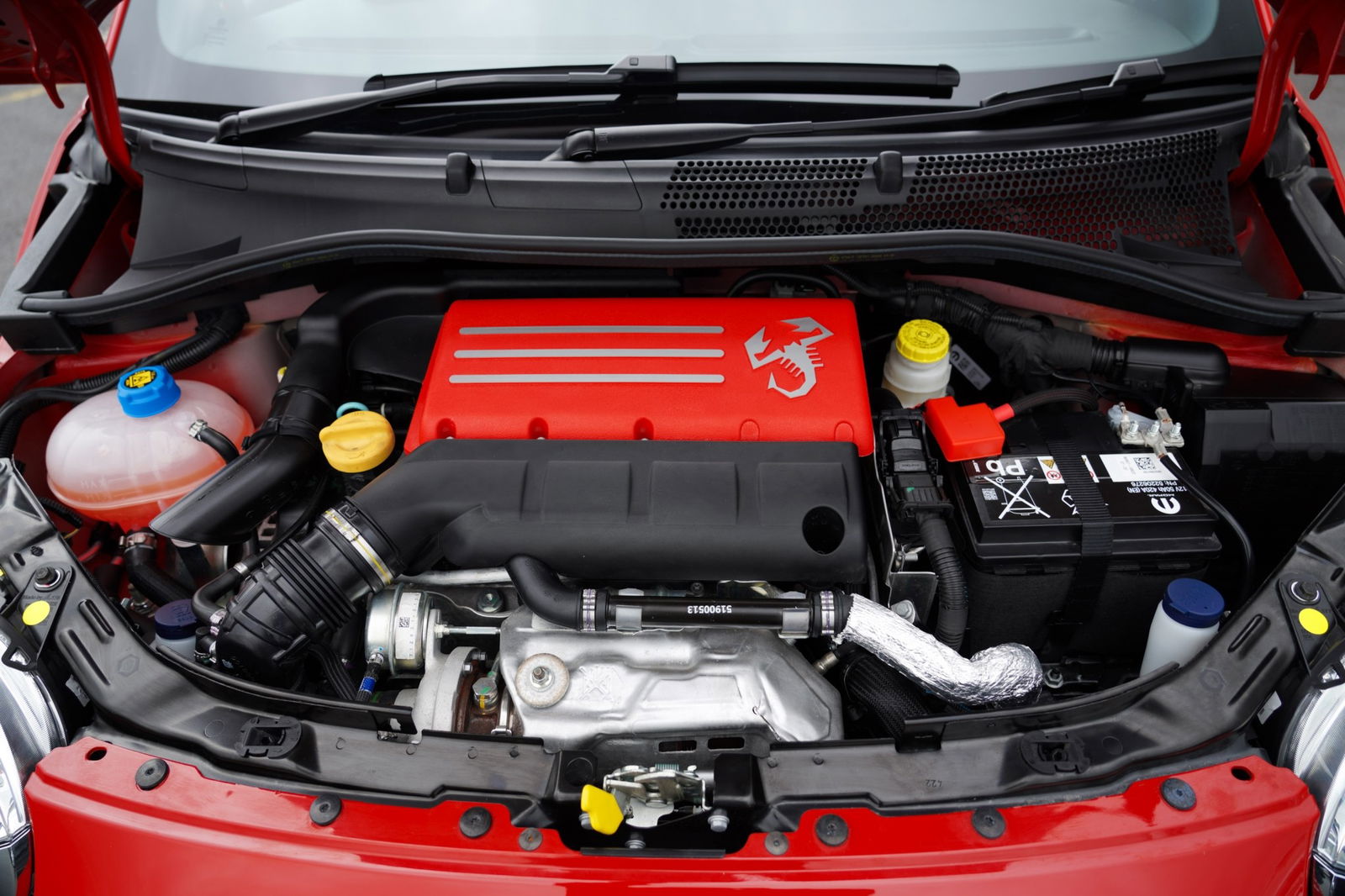 2025 Fiat Abarth 695 Competizione 1.4PT Auto 39 800 Andrew Simms