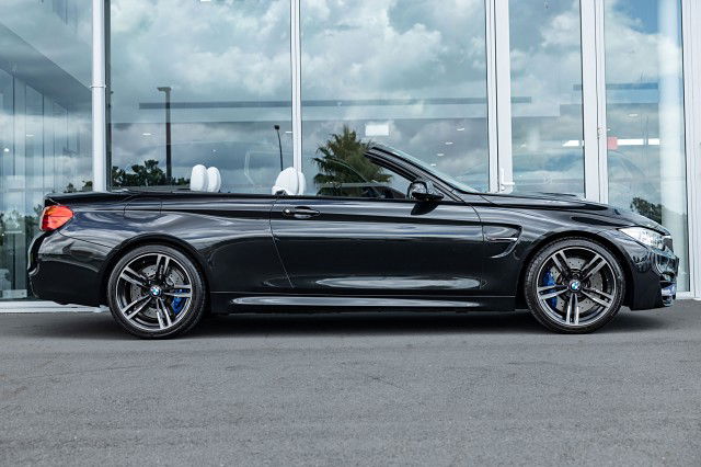 2015 BMW M4 M SeriesConvertible 3.0P