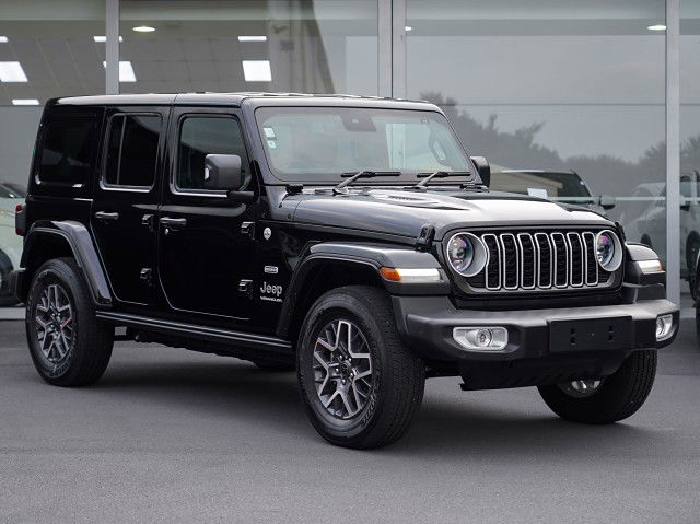 2025 Jeep Wrangler JL  Overland 2.0P 4WD 4Dr Wagon