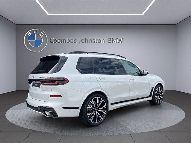 2025 BMW X7 22EN xDrive40d M Sport Pro