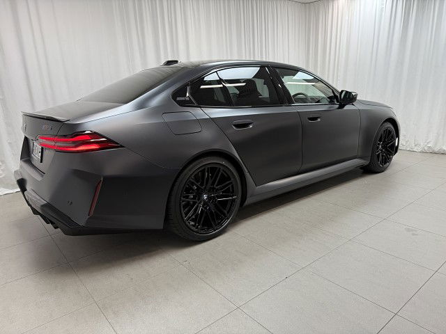 2024 BMW M5 82FK Sedan