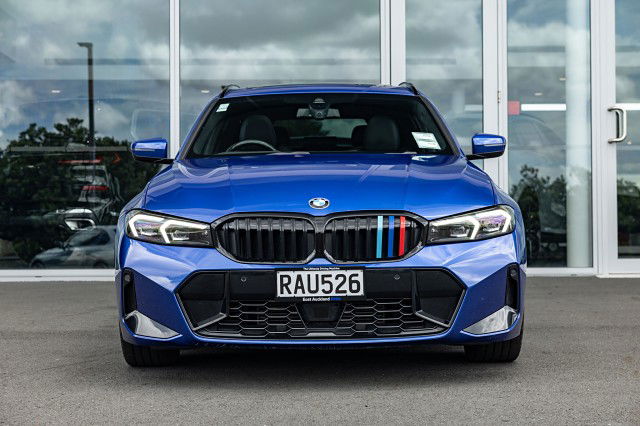 2022 BMW 320d M Sport 2.0DT/4WD/8AT