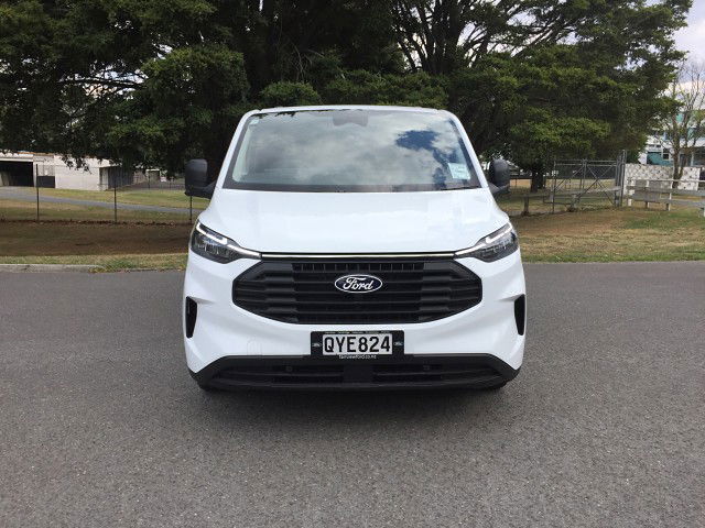 2024 Ford Transit CUSTOM KOMBI 320L 9 SEATER