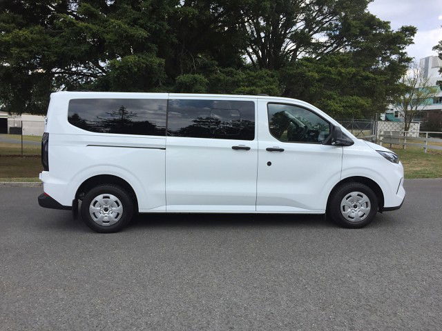 2024 Ford Transit CUSTOM KOMBI 320L 9 SEATER