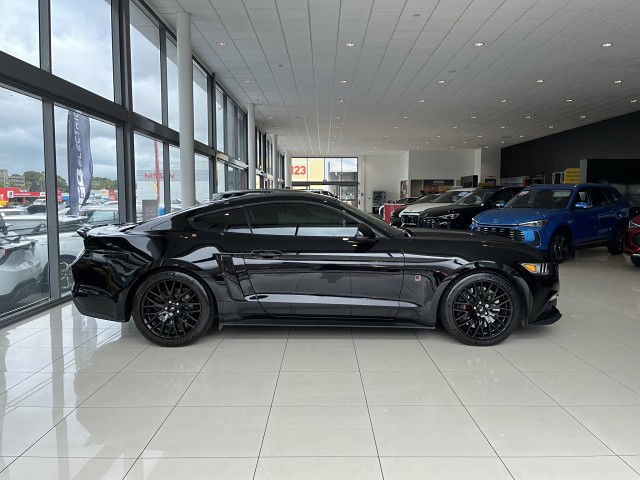 2015 Ford Mustang 5.0L Fastback At 5.0