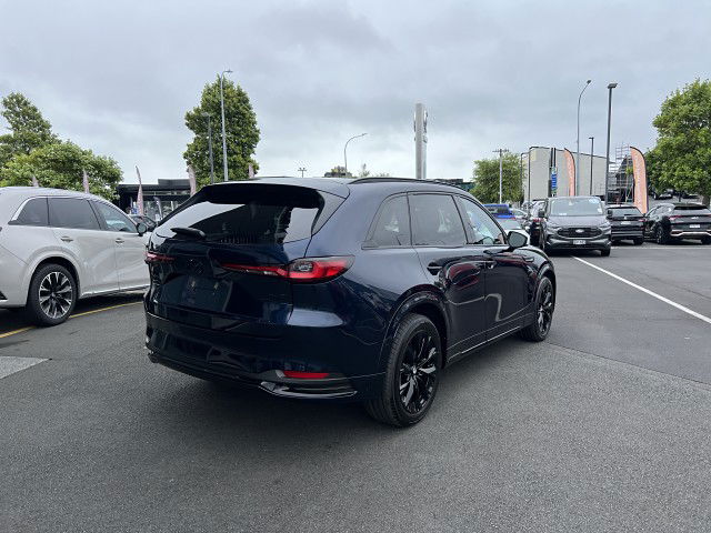 2025 Mazda CX-90 Takami 3.3L MHEV AWD Black Carbon Edition