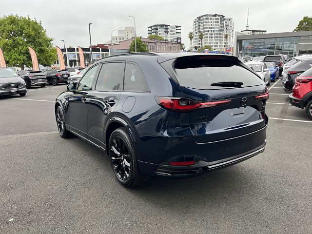 2025 Mazda CX-90 Takami 3.3L MHEV AWD Black Carbon Edition