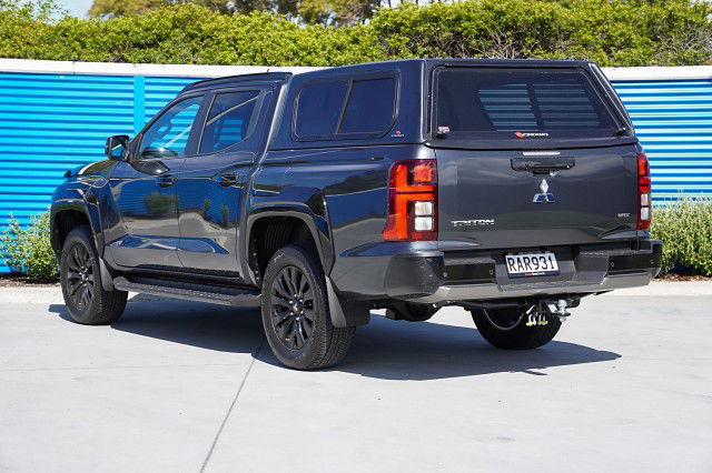 2025 Mitsubishi Triton 2.4D VRX 4WD 6-sp auto
