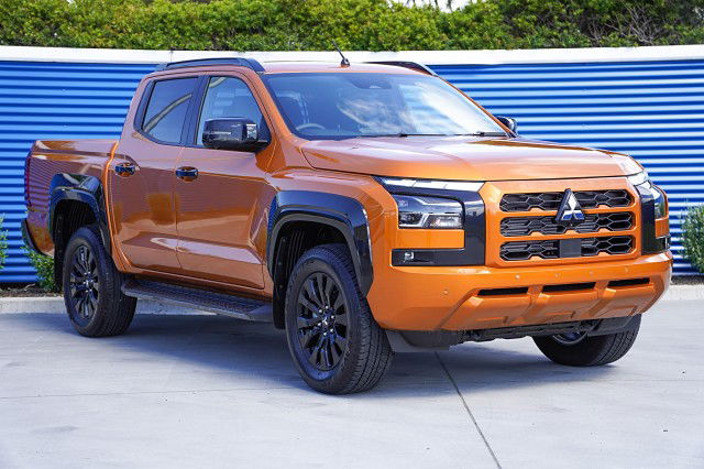 2025 Mitsubishi Triton VRX 4x4 6-sp auto