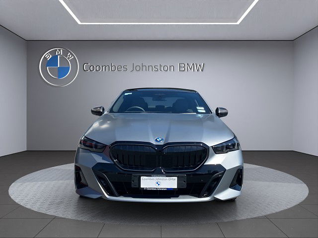 2025 BMW 550e 12FK xDrive Sedan