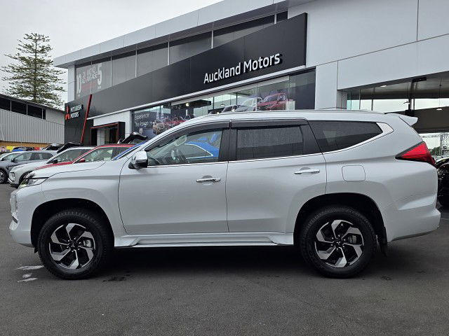 2024 Mitsubishi Pajero Sport Vrx 2.4D/4Wd/8At