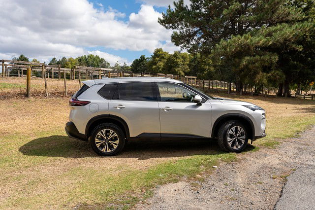2024 Nissan X-Trail ST-L 4WD 7 Seats