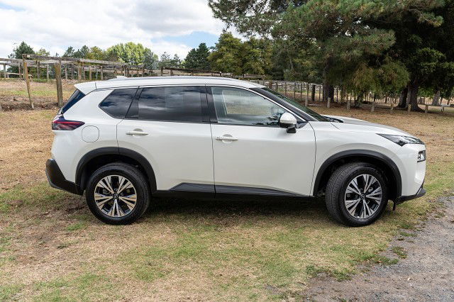 2024 Nissan X-Trail ST-L 4WD 7 Seats