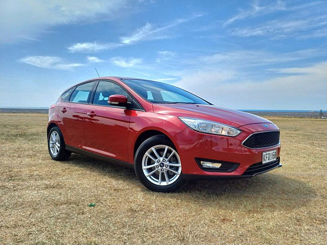 2016 Ford Focus Trend 1.5p/6at EcoBoost