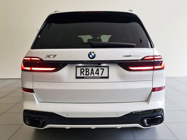2025 BMW X7 Xdrive 40d Connoisseur Suite - M Sport Pro