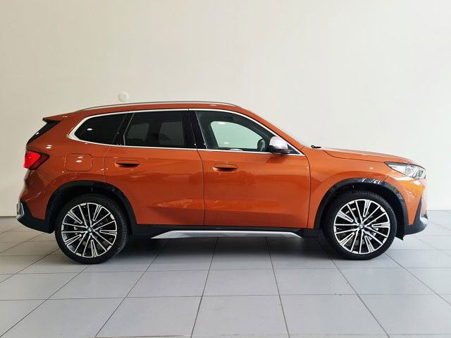2025 BMW X1 S-drive18i X-Line