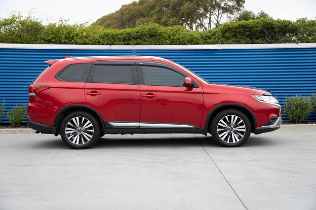 2020 Mitsubishi Outlander 2.3D XLS 4WD 6AT