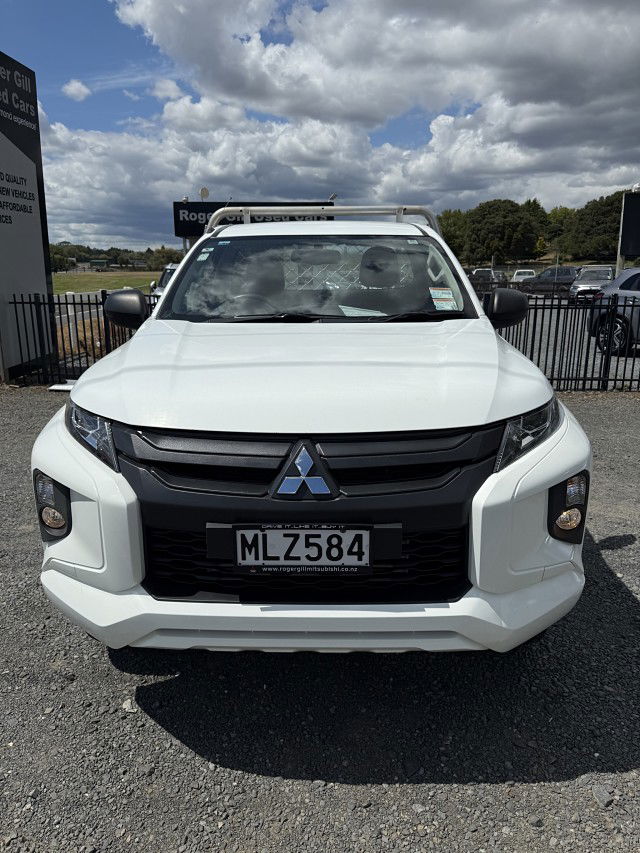 2019 Mitsubishi Triton GLX 4WD
