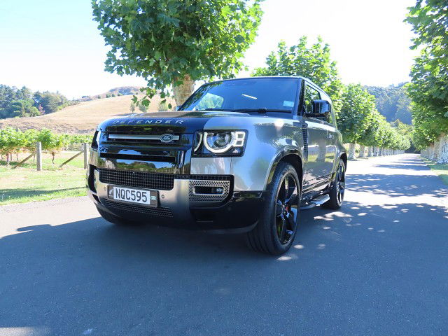 2021 Land Rover Defender 90 P400 X