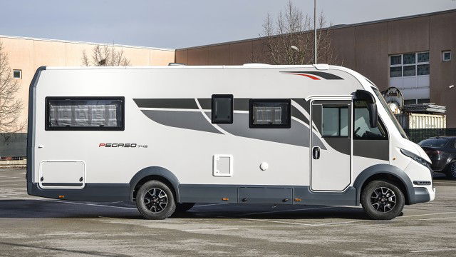 2025 Roller Team Pegaso 745 A-Class With Rear Lounge