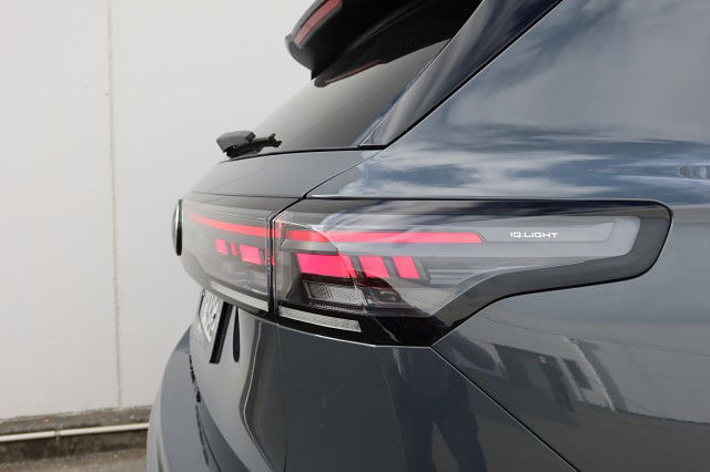 2025 Volkswagen Tiguan R-Line AWD