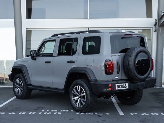 2025 GWM Tank 300 Ultra 2.4D 8A 5Dr SUV