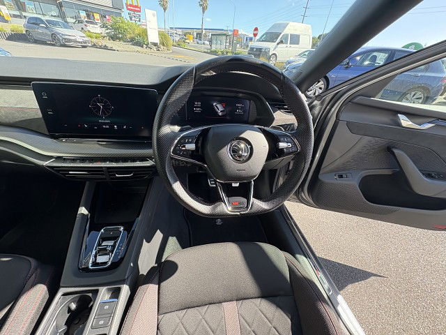 2024 Skoda Octavia RS TSi 180kW