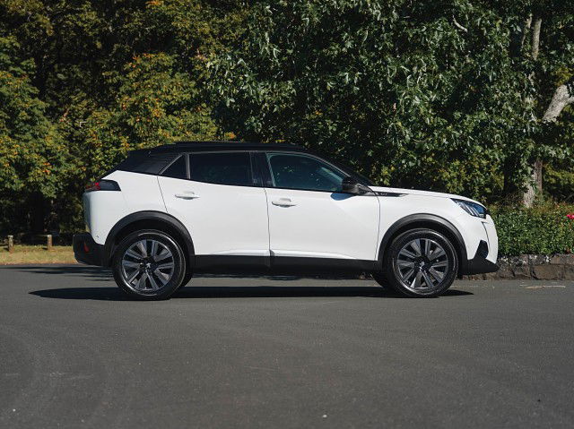 2022 Peugeot 2008 GT 1.2P Turbo 8A