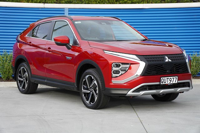 2024 Mitsubishi Eclipse Cross PHEV XLS 4WD