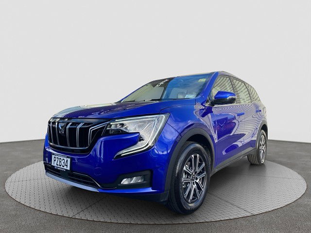 2023 Mahindra XUV700 AX7L 2.0PT 2WD