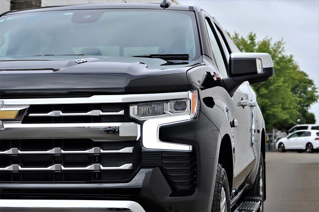 2025 Chevrolet Silverado GMSV Silverado 1500 LTZ Premium
