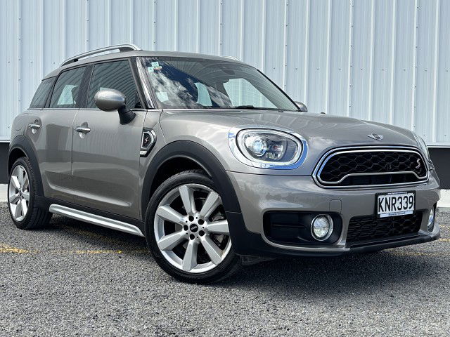 2017 MINI Countryman Cooper S 2.0pt/8at