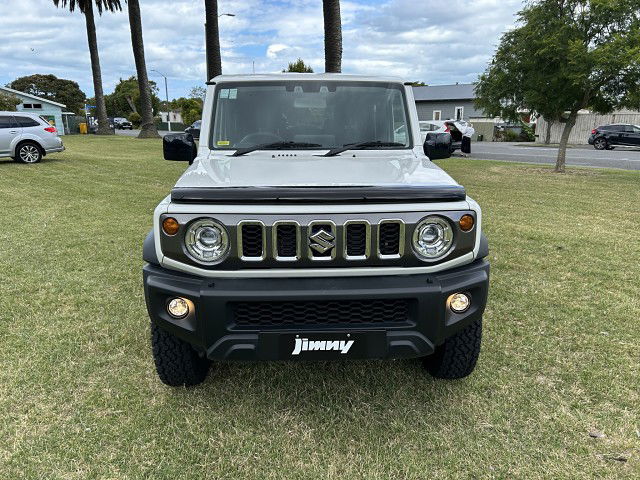 2025 Suzuki Jimny 5-Door 1.5P/4Wd/5Mt Safari Edition