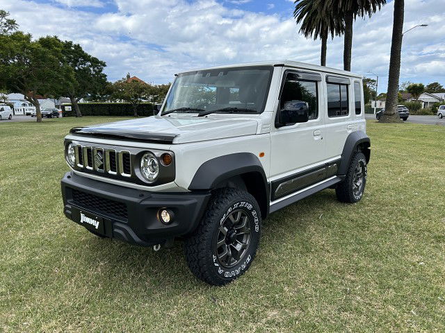 2025 Suzuki Jimny 5-Door 1.5P/4Wd/5Mt Safari Edition