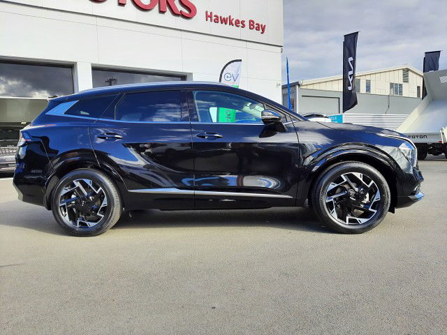 2025 Kia Sportage DELUXE AWD 1.6P TURBO