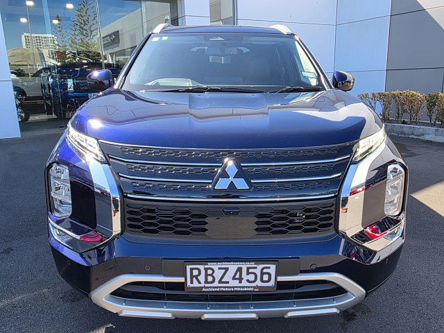 2025 Mitsubishi Outlander Vrx 2.5P/Cvt