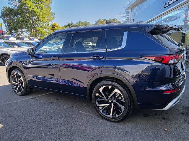2025 Mitsubishi Outlander Vrx 2.5P/Cvt