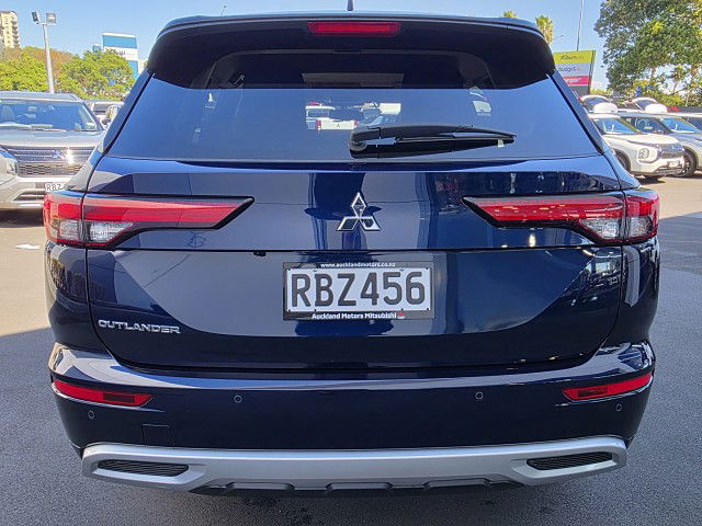 2025 Mitsubishi Outlander Vrx 2.5P/Cvt
