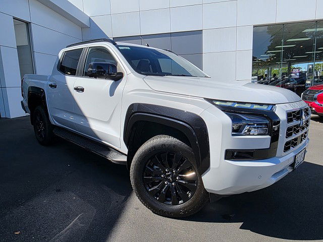 2025 Mitsubishi Triton Dc Vrx 6At 2.4Dt