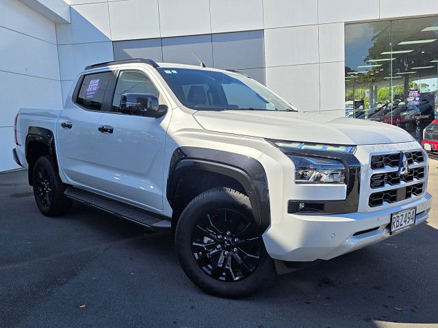 2025 Mitsubishi Triton Dc Vrx 4Wd 6At 2.4Dt