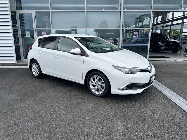 2017 Toyota Corolla Glx 1.8P/Cvt