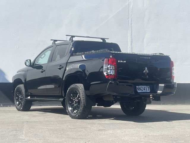 2021 Mitsubishi Triton GLSB 4WD BLACK EDITION