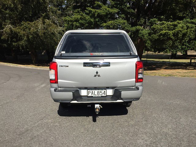 2022 Mitsubishi Triton GLXR 4x4 D/C 2.4L AUTO