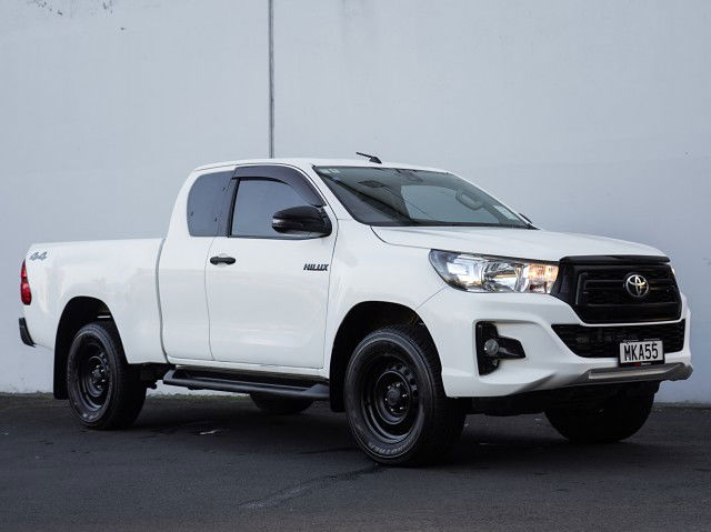 2019 Toyota Hilux SR TD EC 2.8D 4WD 4Dr Ute