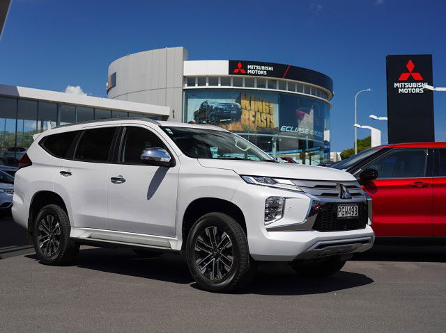 2022 Mitsubishi Pajero Sport VRX 2.4D 4WD 8A