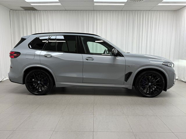 2025 BMW X5 22EV xDrive40d