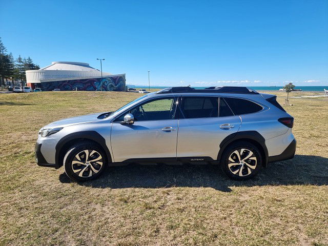 2021 Subaru Outback Touring 2.5P/4Wd