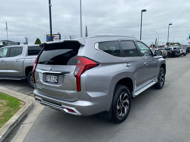 2025 Mitsubishi Pajero Sport 2.4D VRX 4WD 8AT