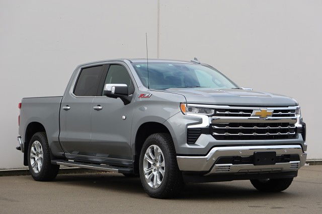 2025 Chevrolet Silverado GMSV Silverado 1500 LTZ Premium